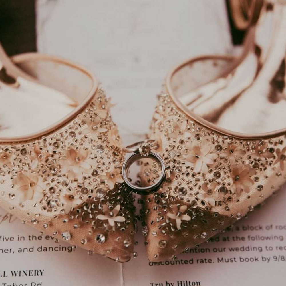 SOLD! Badgley Mischka Nude Carissa Flats 9 $198 - Picture 6 of 6